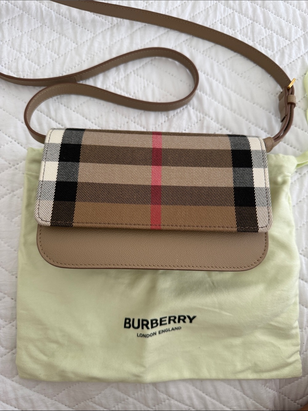 Burberry Tan Nova Check Crossbody with Red Stripe Like New